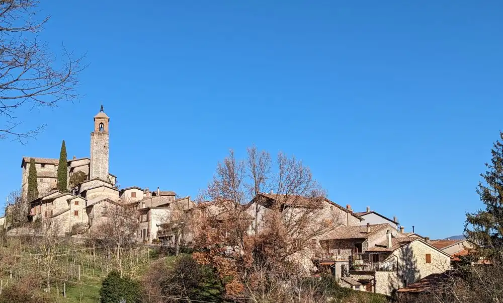 Borgo di Greccio in provincia di Rieti, regione Lazio, immagine del borgo medievale